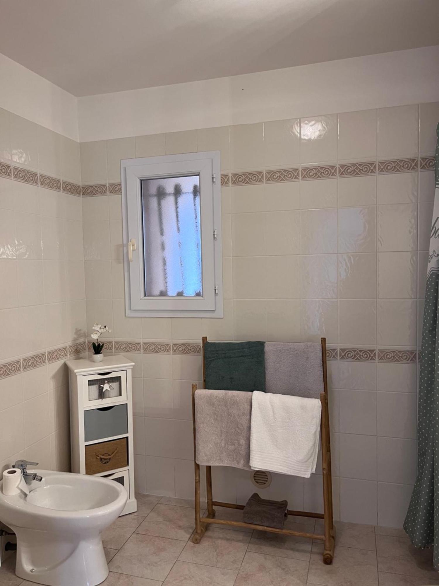 Appartement Rez De Villa LʼÎle-Rousse 外观 照片